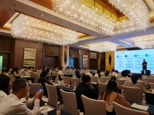 上海运宏成功举办了上海站功能性辅料应用研讨会